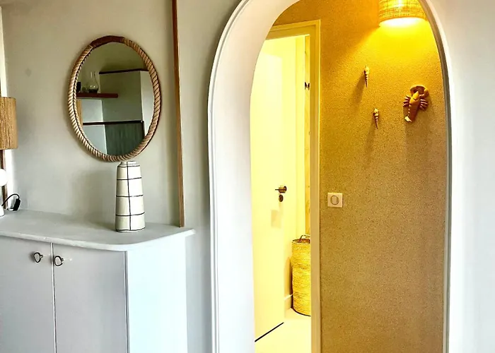 Pramousquier -vue - 3 Pieces - Renove A Neuf Apartmán